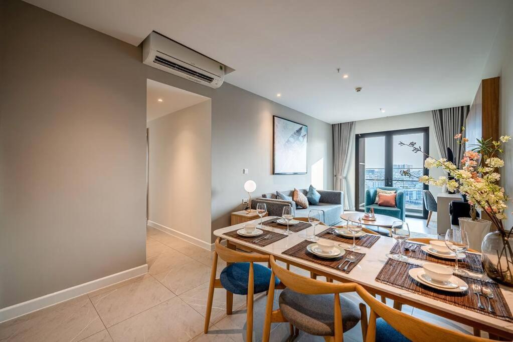 Modern 3br Panoramic Views