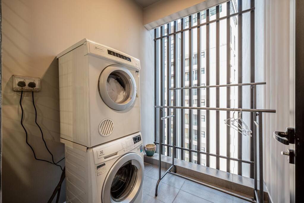 Căn hộ Modern 3br Panoramic Views TP. Hồ Chí Minh