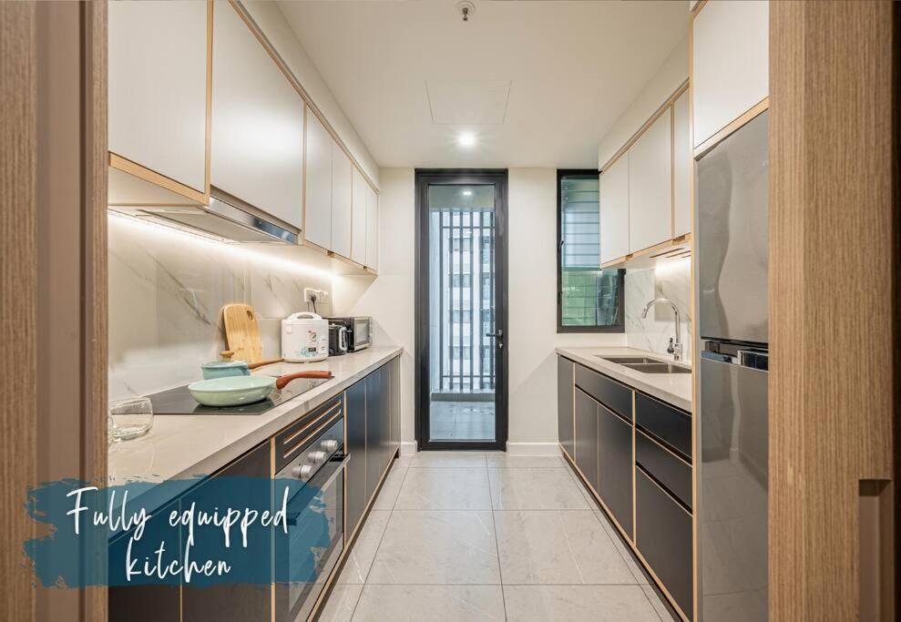 Căn hộ Modern 3br Panoramic Views